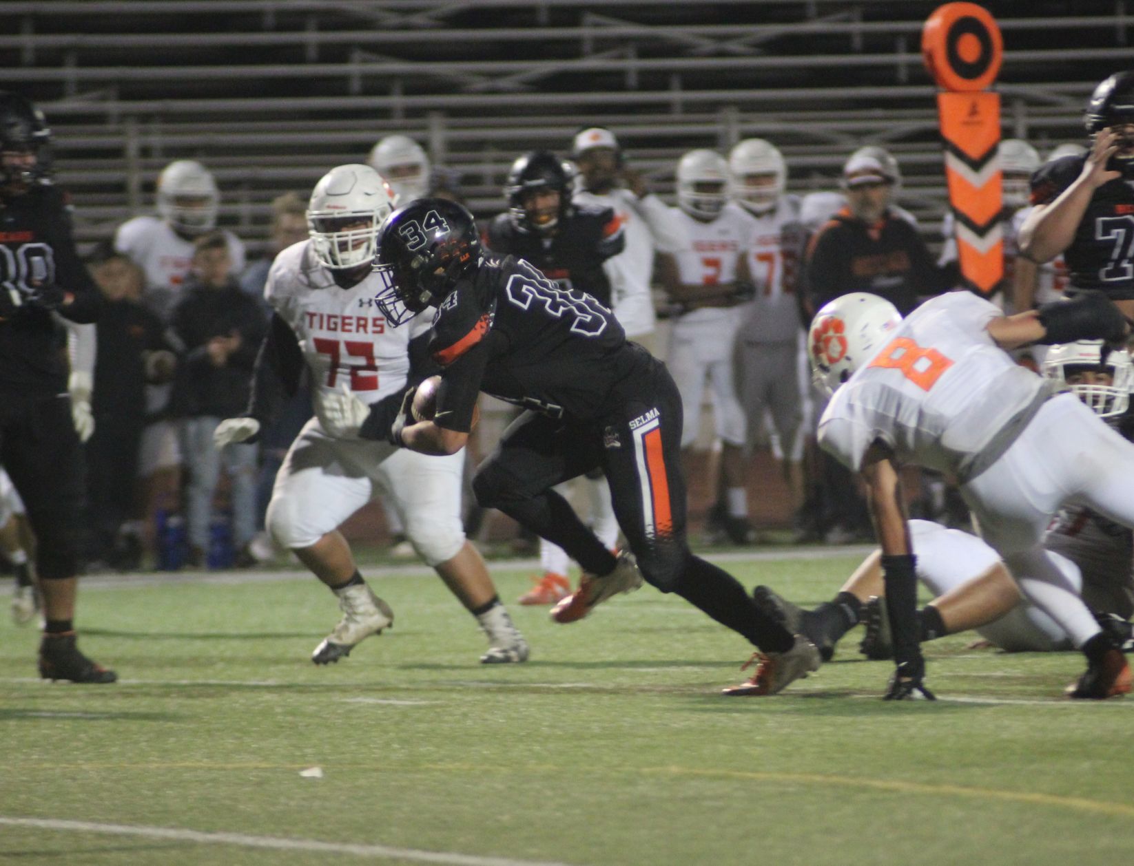 Bears rout Tigers in D-IV quarterfinals